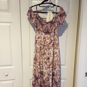 C & V, Chelsea & Violet Floral Dress Jrs Medium
